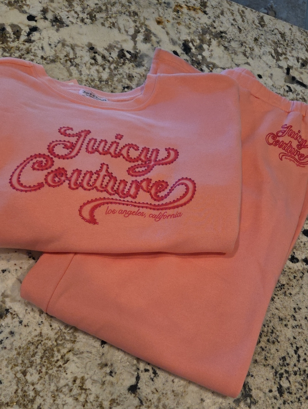 Juicy Couture Womens' Pink Logo Sweatsuit